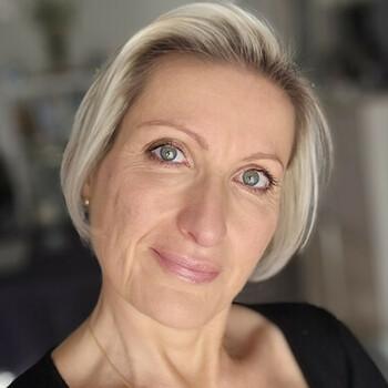 Anne-Marie OLIVEIRA - Chauny (02300) - 02300